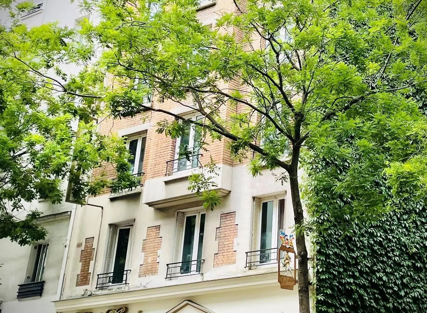 Murat Hotel Paris