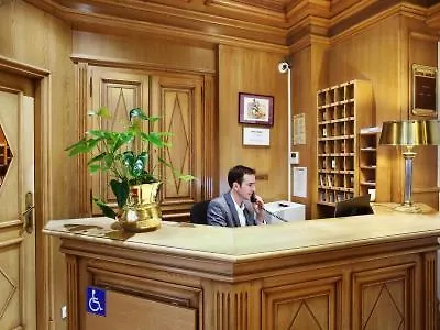 Murat Paris